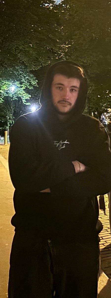 Profil de Maneck